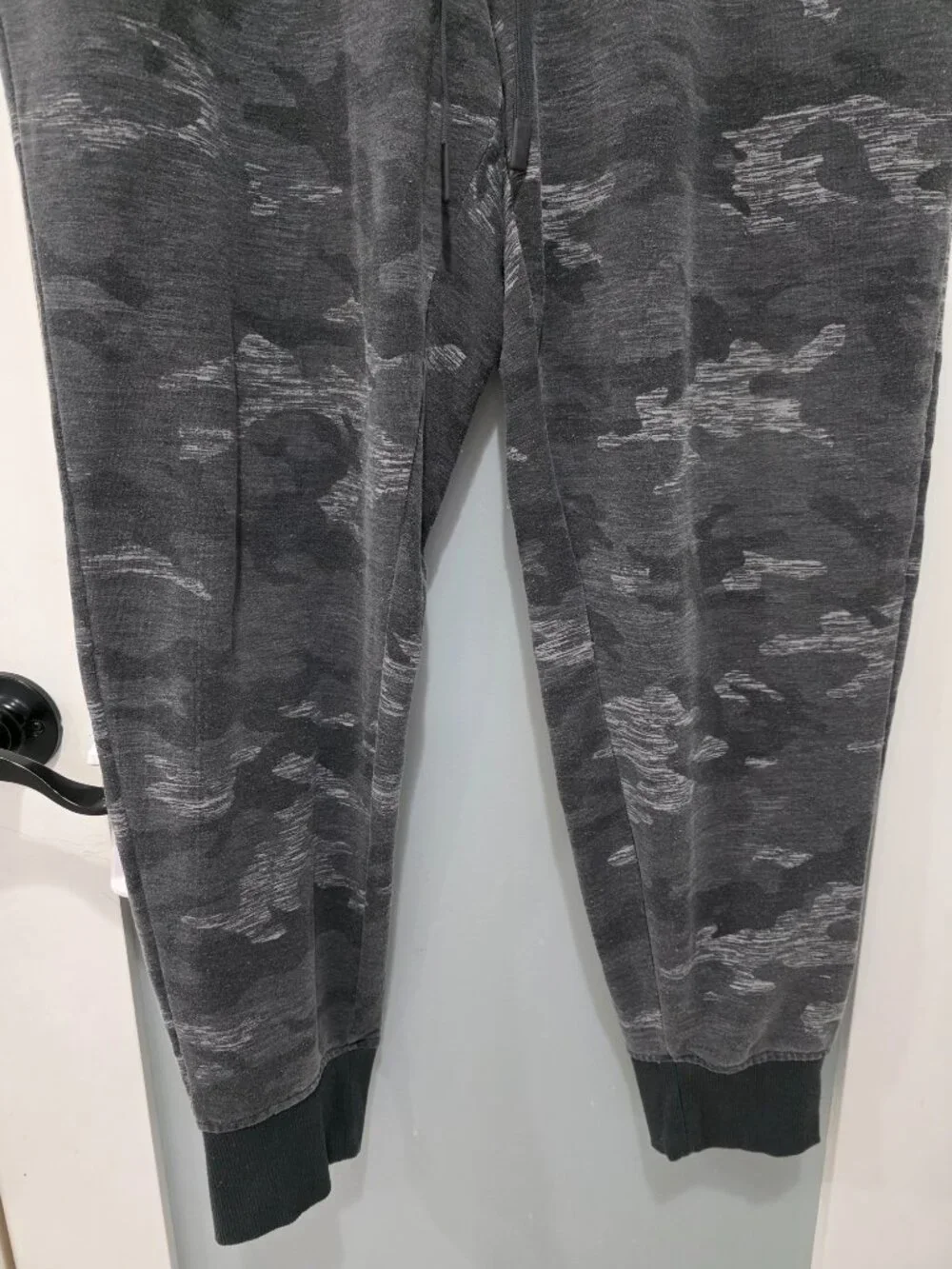 Athletic Works‎ Black Camo Jogger Pants – Size XL (16-18) – Drawstring